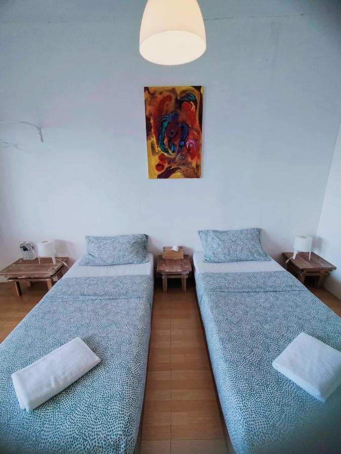 Ten Rooms Teluk Bakau Eksteriør billede